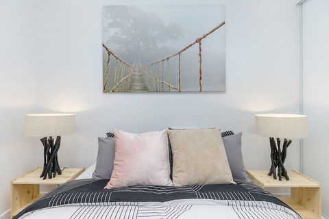 SKY Heart Of BNE City 2bed APT Pool& Gym Qbn222-18 - Goulburn Accommodation 4