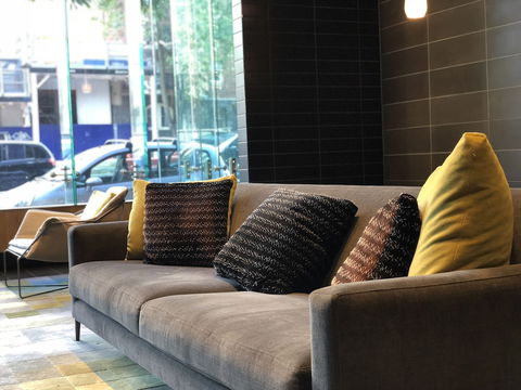 Comfy 2-Bedroom Apartment Level 5 - Goulburn Accommodation 2