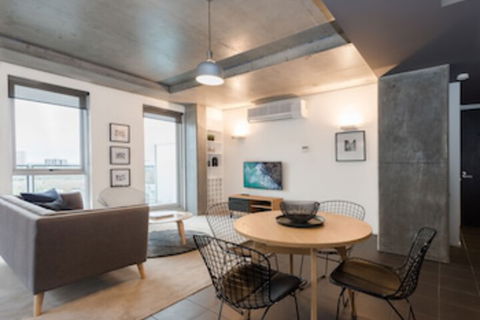 Luxury East Melbourne Apartment - Goulburn Accommodation 0