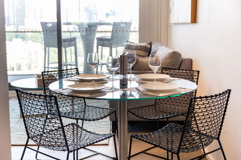 Potts Point Modern Furnished Apartments - Goulburn Accommodation 6