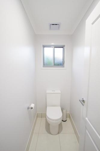 Ashanti - Goulburn Accommodation 1