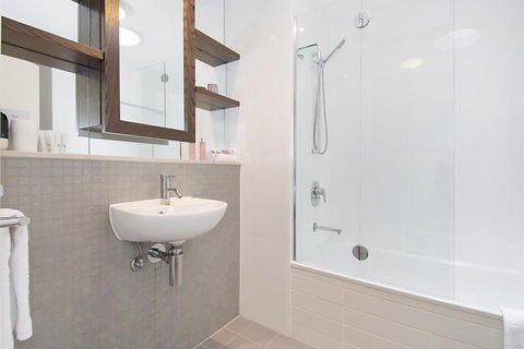 AquawatersatBelongil - Goulburn Accommodation 5