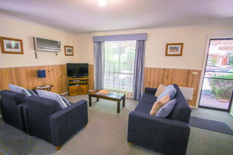 Amber Cottage - Goulburn Accommodation 4