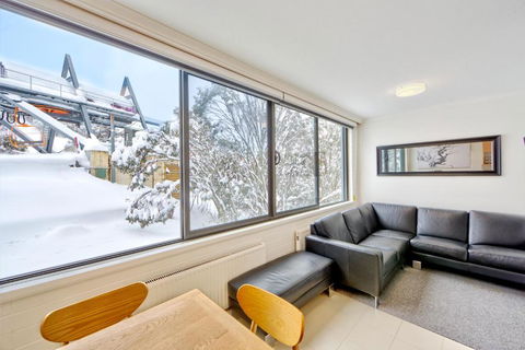 Snow Ski Apartments 07 - Goulburn Accommodation 4