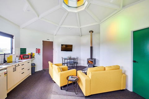 Zuny Yurt - Goulburn Accommodation 5