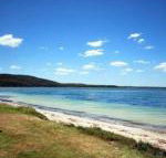 5 Harbourside 3 7 Soldiers Point Road ground floor waterfront unit - Goulburn Accommodation