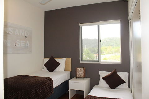 Beachside Apartment 17 - Goulburn Accommodation 2