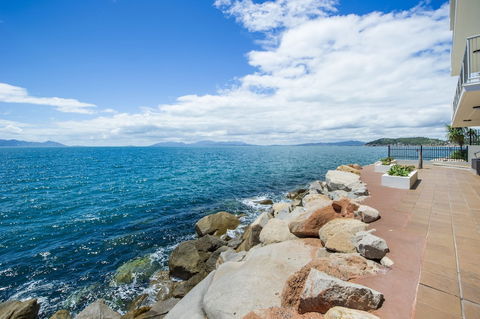 1 Bright Point Apartment 5402 - Goulburn Accommodation 0