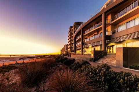 Apartments At 16 Holdfast - Goulburn Accommodation 0