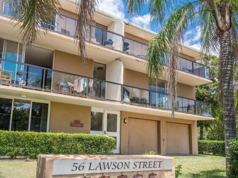 EAST COAST ESCAPES Byron Beachfront - Goulburn Accommodation 6
