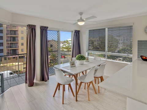 MAINSAIL8 - Mooloolaba Beach - Goulburn Accommodation 2