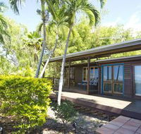 Salty House - Goulburn Accommodation