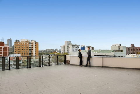 Stunning Potts Point Apartment - Goulburn Accommodation 0