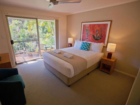 Diggers Beach Villa At Aanuka Resort - Goulburn Accommodation 0