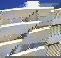 Oshen Holiday Apartments Yeppoon - Goulburn Accommodation