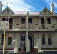 Hay Street Travellers Inn Hostel - Goulburn Accommodation