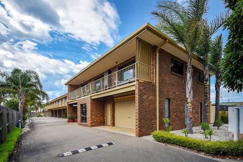 Allambi Holiday Apartments - Goulburn Accommodation 1