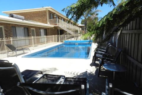 Allambi Holiday Apartments - Goulburn Accommodation 7