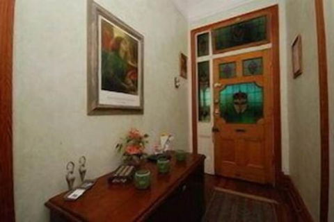Above Bored Bed & Breakfast - Goulburn Accommodation 4
