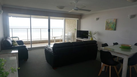Pacific Surf - Goulburn Accommodation 6