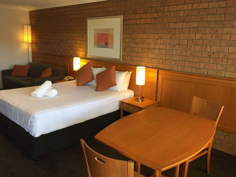 James Street Motor Inn - Goulburn Accommodation 6