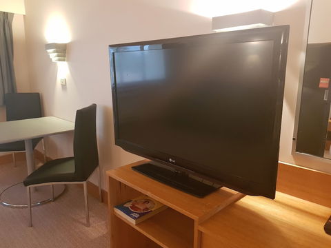 Tamwell Motel And Coffee Lounge - Goulburn Accommodation 4