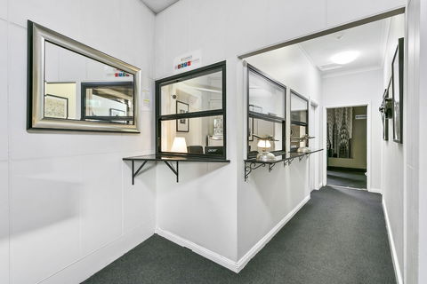 Airport Hotel Sydney - Goulburn Accommodation 1