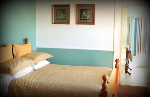 Meredith House - Goulburn Accommodation 5