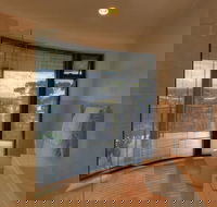 Sheer Pleasure Accommodation - Goulburn Accommodation