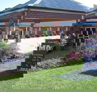 Poachers Paradise Motel - Goulburn Accommodation