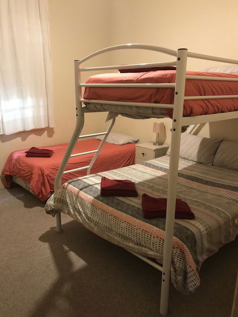 Travelway Motel - Goulburn Accommodation 4