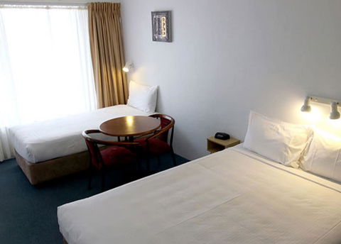 Port Aloha Motel - Goulburn Accommodation 5