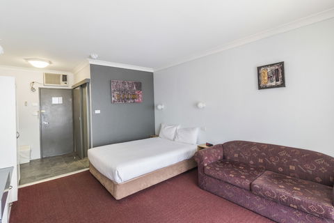 Port Aloha Motel - Goulburn Accommodation 6