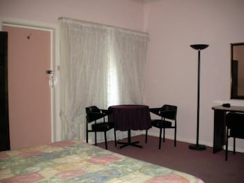 Avalon Motel - Goulburn Accommodation 3