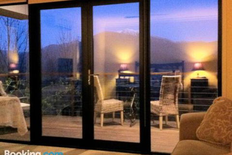 Birches Luxury Spa Chalets - Goulburn Accommodation 0