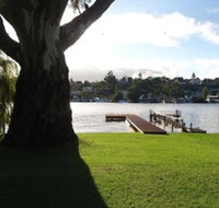 Eleven From The Left - Goulburn Accommodation