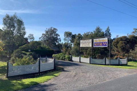 Olde Horsham Motor Inn - Goulburn Accommodation 2