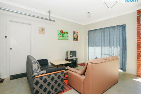All Seasons Port Elliot Holiday House - Goulburn Accommodation 2