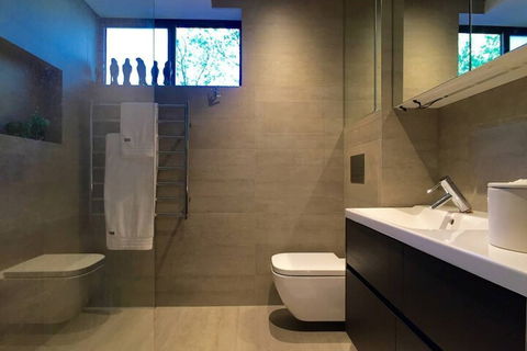 Meticulously Designed Sydney Aptmnt - Goulburn Accommodation 7