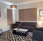 Newly Built Blue on Cooper - Goulburn Accommodation
