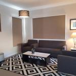 Newly Built Blue On Cooper - Goulburn Accommodation 0