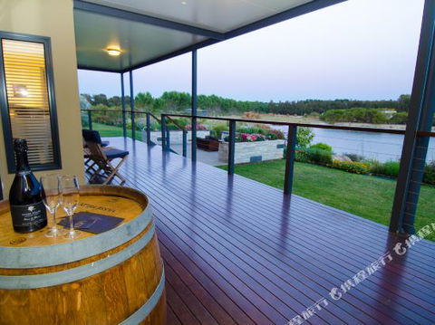 Charlie Bravo Villa Margaret River - Goulburn Accommodation 1