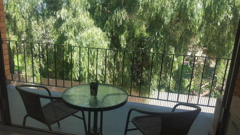 Delprat Terrace Apartments - Goulburn Accommodation 0