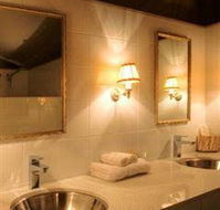 Alure Boutique Villas - Goulburn Accommodation