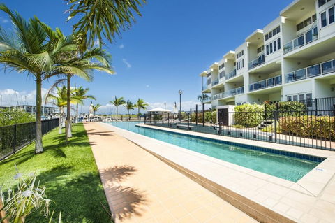 Beachside Apartment 10 - Goulburn Accommodation 2