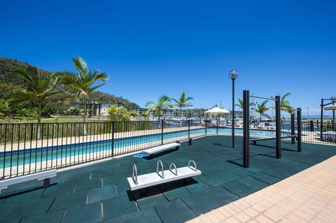 Beachside Apartment 10 - Goulburn Accommodation 3
