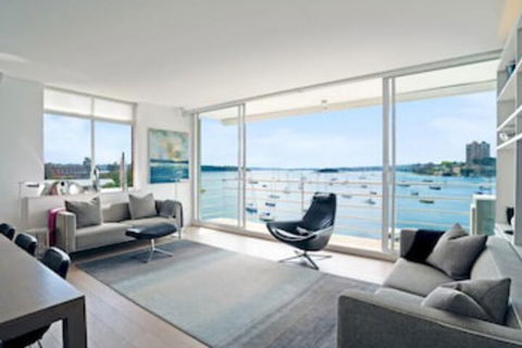 2 Bedroom Apartment With Bay View - Goulburn Accommodation 0