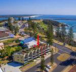 Seaspray 3 straight across the road from Main Beach Yamba - Goulburn Accommodation
