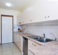 16 The Moorings 4 Cromarty Road Waterfront property with Pool  Air conditioning - Goulburn Accommodation