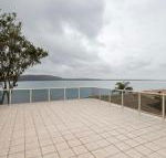 1 Kooringal 105 Soldiers Point Road waterfront unit wth aircon - Goulburn Accommodation